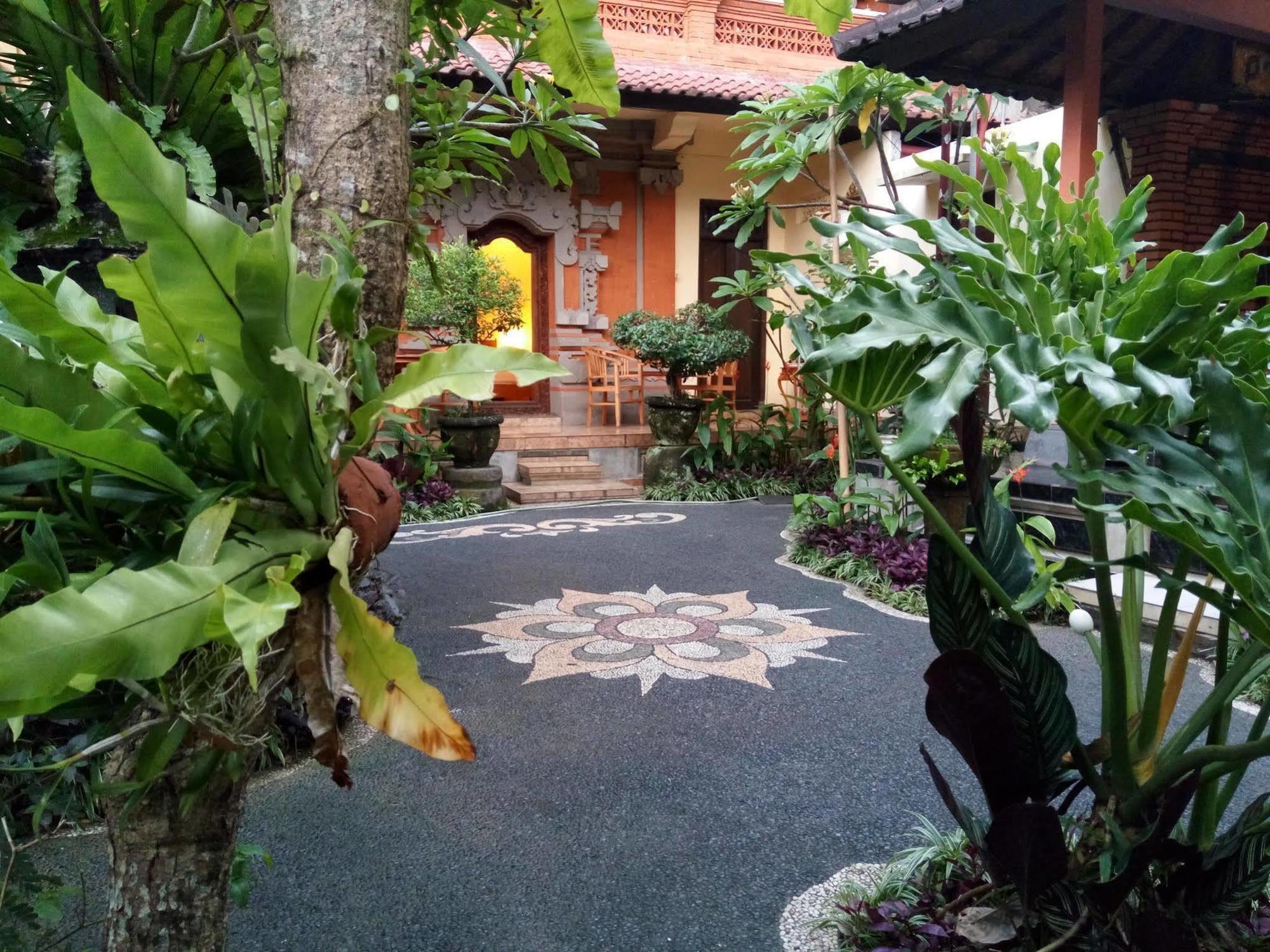 The Unique Homestay อูบุด ภายนอก รูปภาพ